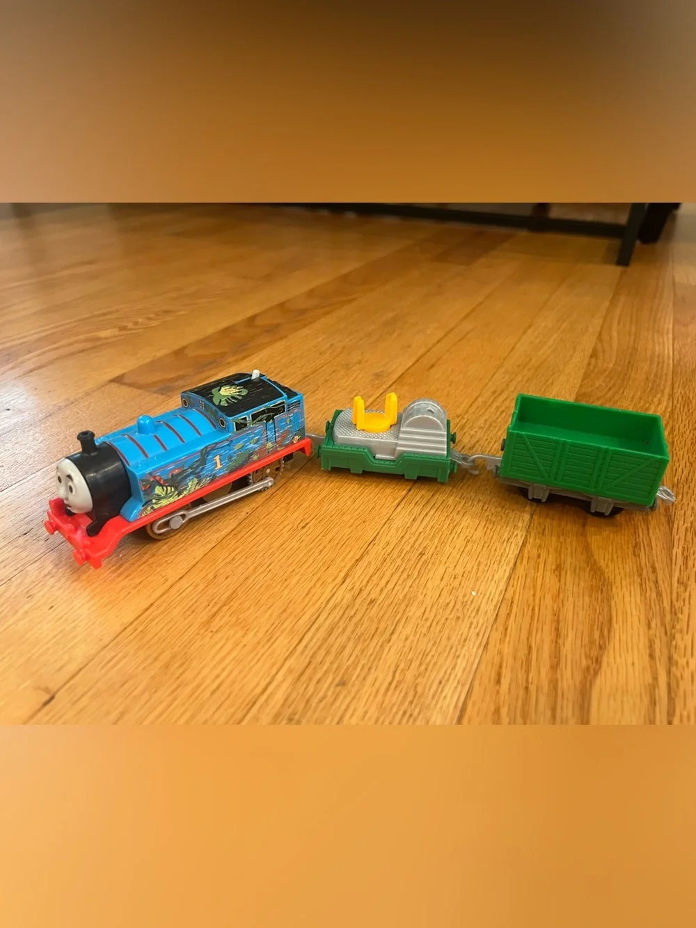 Thomas & Friends TrackMaster jungle themed train